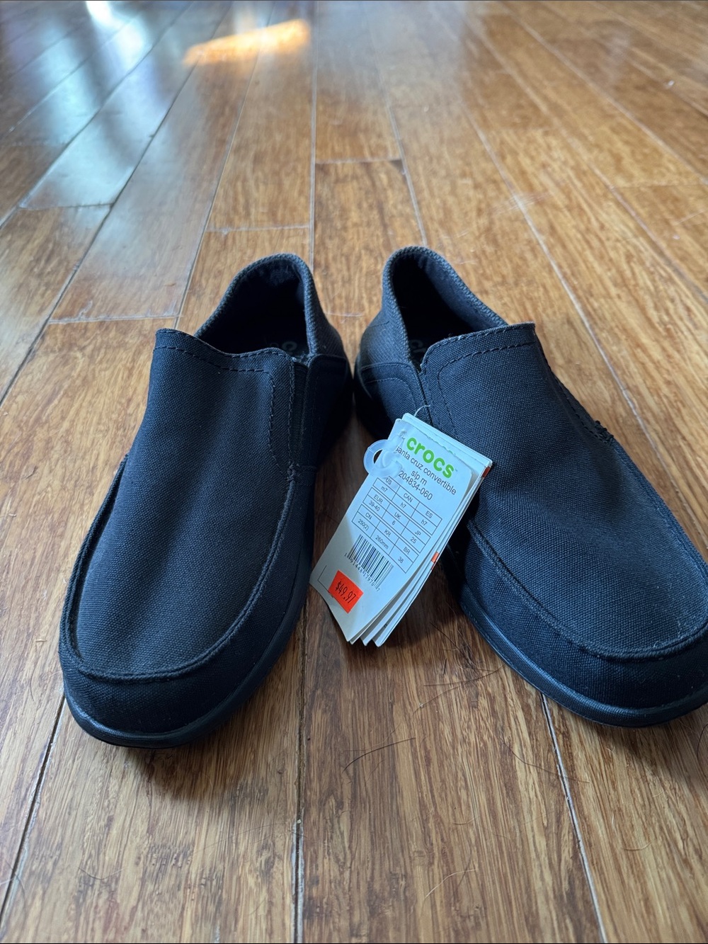 CROCS Men's sz 7 NWT Black Slip-On Canvas Loafer
